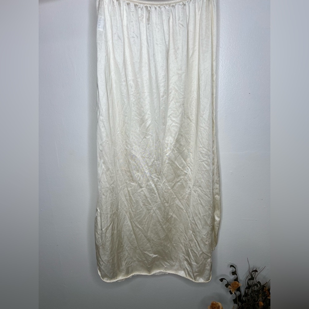 Velrose Maxi Ivory Slip